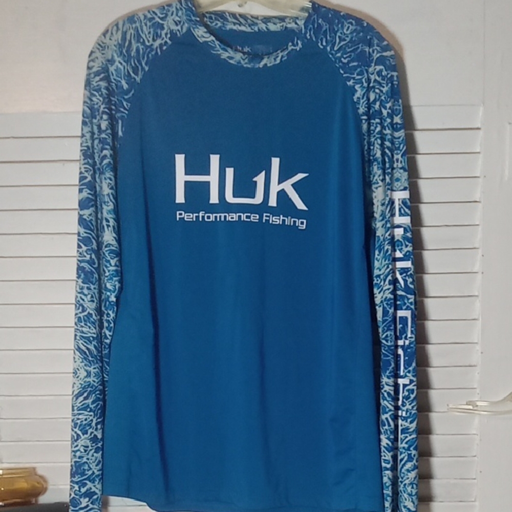 Huk Fishing Shirt
